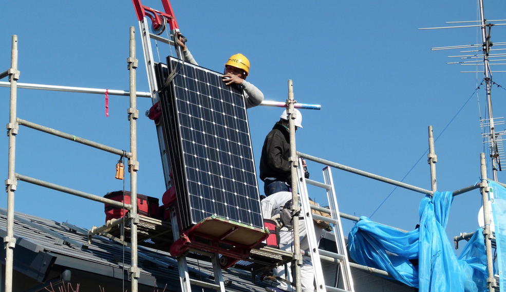 Entergy New Orleans pilots residential rooftop solar program
